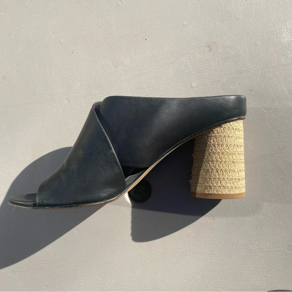 Dolce Vita Women's Black Crisscross Slip On Block Chunky Heels Size 8.5